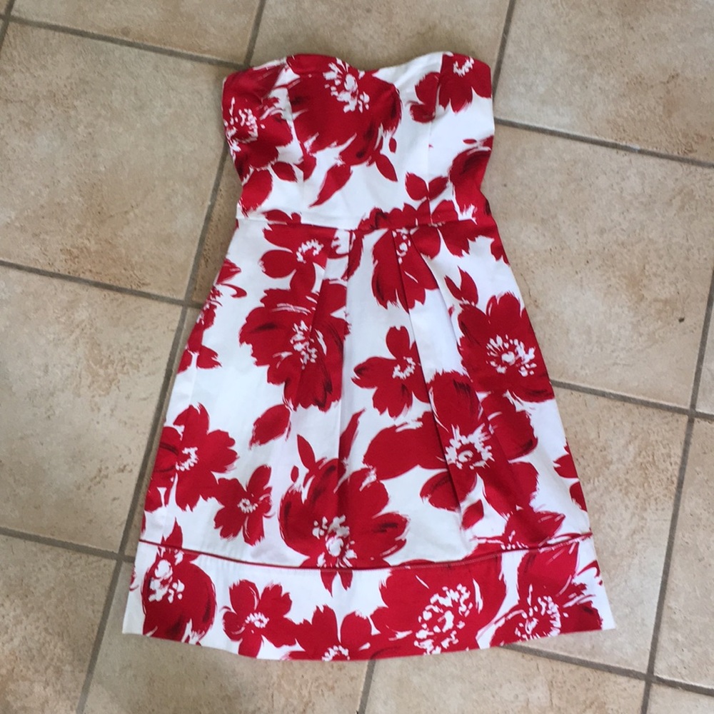 Floral Strapless Red and White Dress